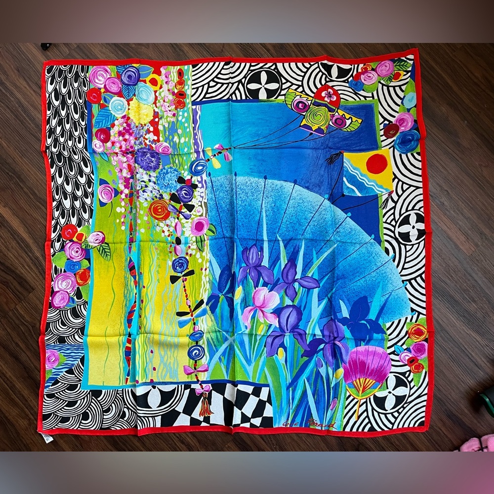 NWT Vintage Louis Feraud scarf Silk
